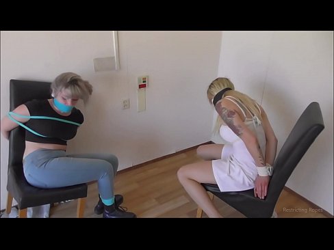 ❤️ Fíkill / bundin og kæfð / stúlka í neyð ☑ Klám hjá okkur is.befuck-net.ru ❤